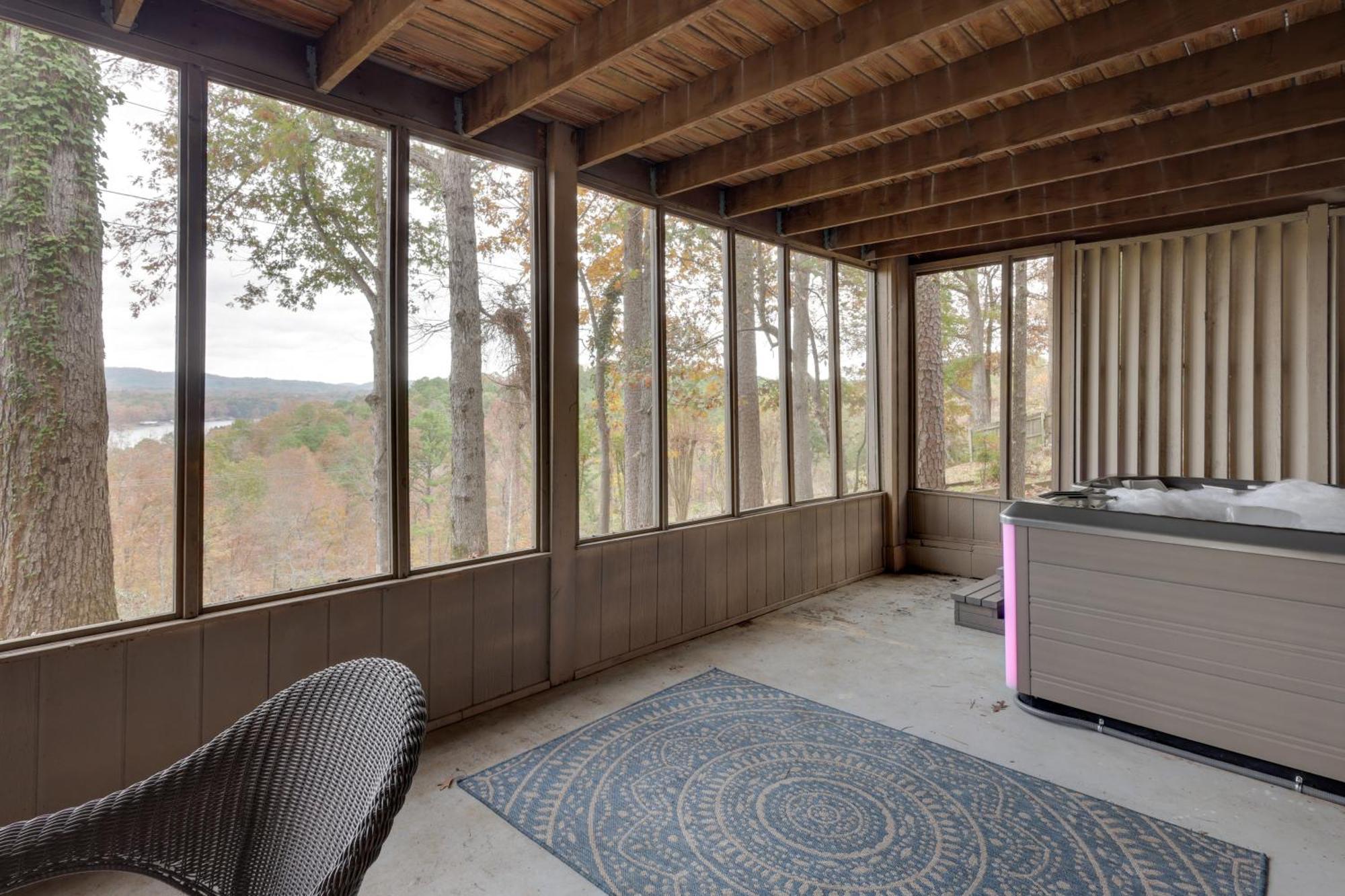 Hot Springs Home With Views, Hot Tub And Golf Access Экстерьер фото
